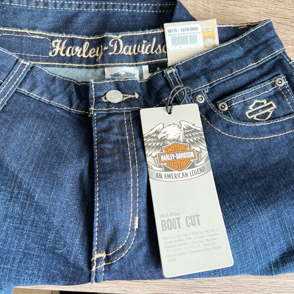 Harley-Davidson Mid Rise Boot Cut Women's Blue Jeans Size 6